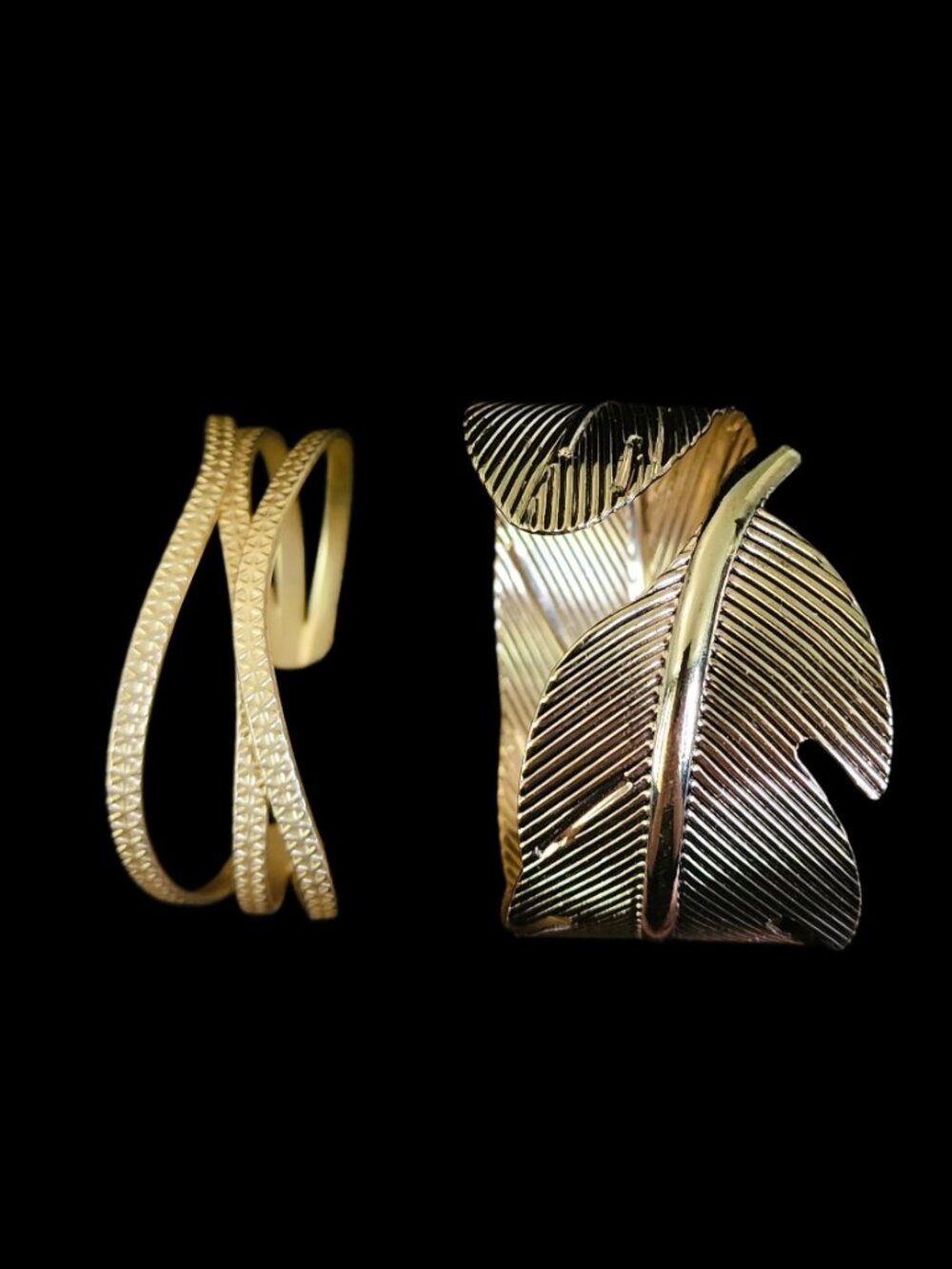 VTG 2000s Lia Sophia Gold Crossover Cuff & Feather Bangle Set Y2K Boho